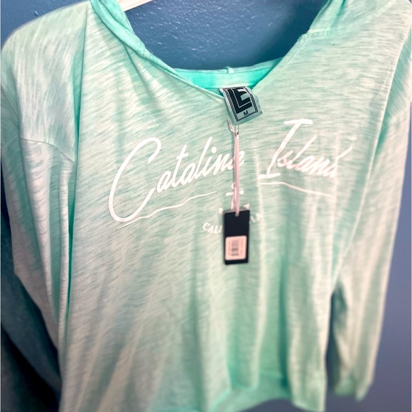 Tops - Brand new Catalina island long sleeve shirt with hoodie